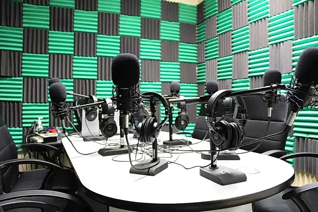 Radyo Akustik Ses Yalıtımı