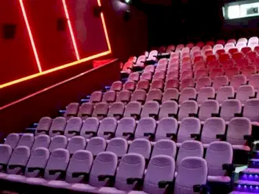 sinema salonu ses izolasyonu