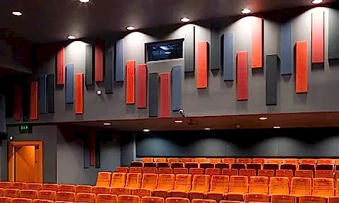 sinema salonu ses yalıtım malzemeleri