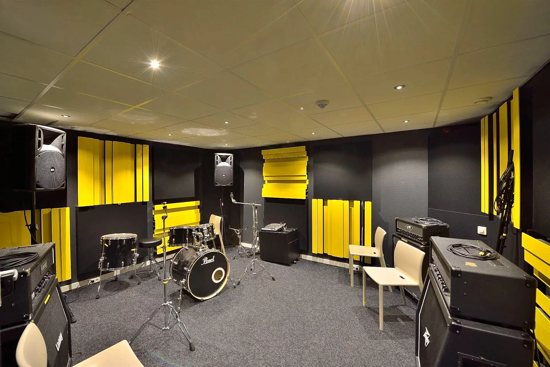 Hobi Odası Ses Yalıtımı 2 Studiobouw Dynamo Eindhoven 01 Custom