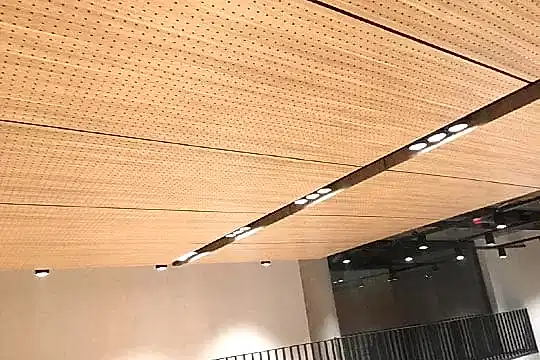 akustik ahşap asma tavan paneli