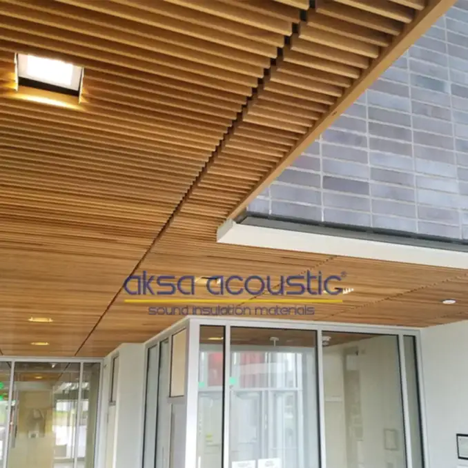 Ahşap Paneller 4 akustik ahşap linear baffle panel